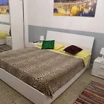 Mazzini 아파트