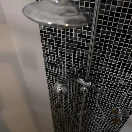 Mazzini アパート